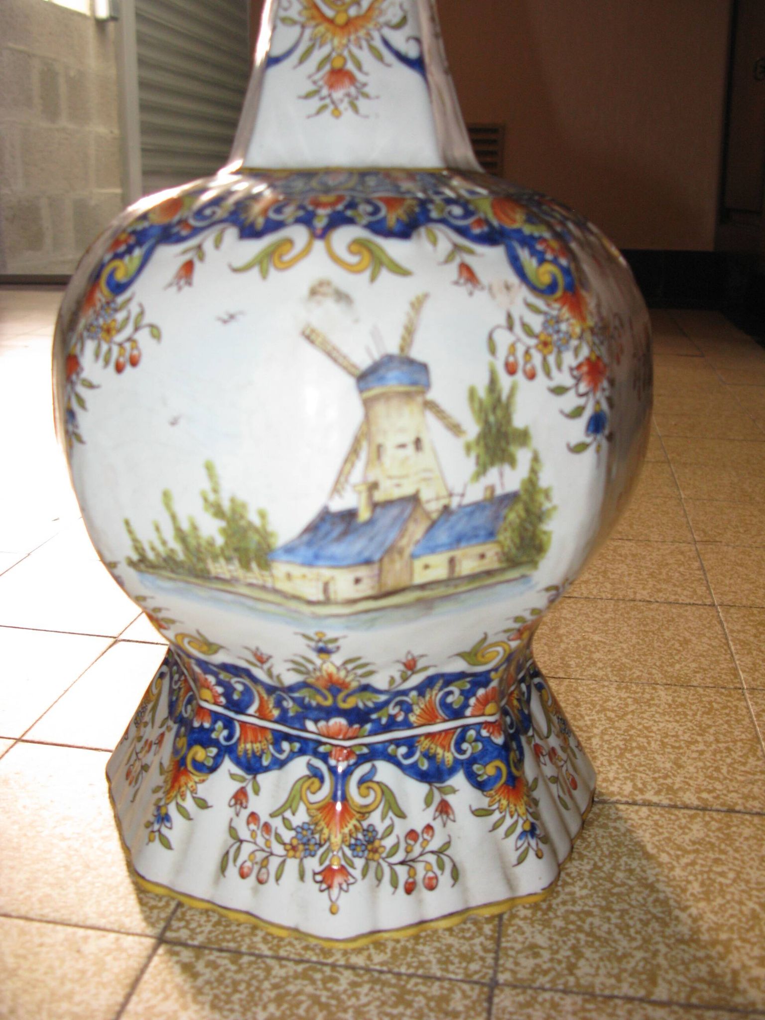 vase en faïence de Desvres