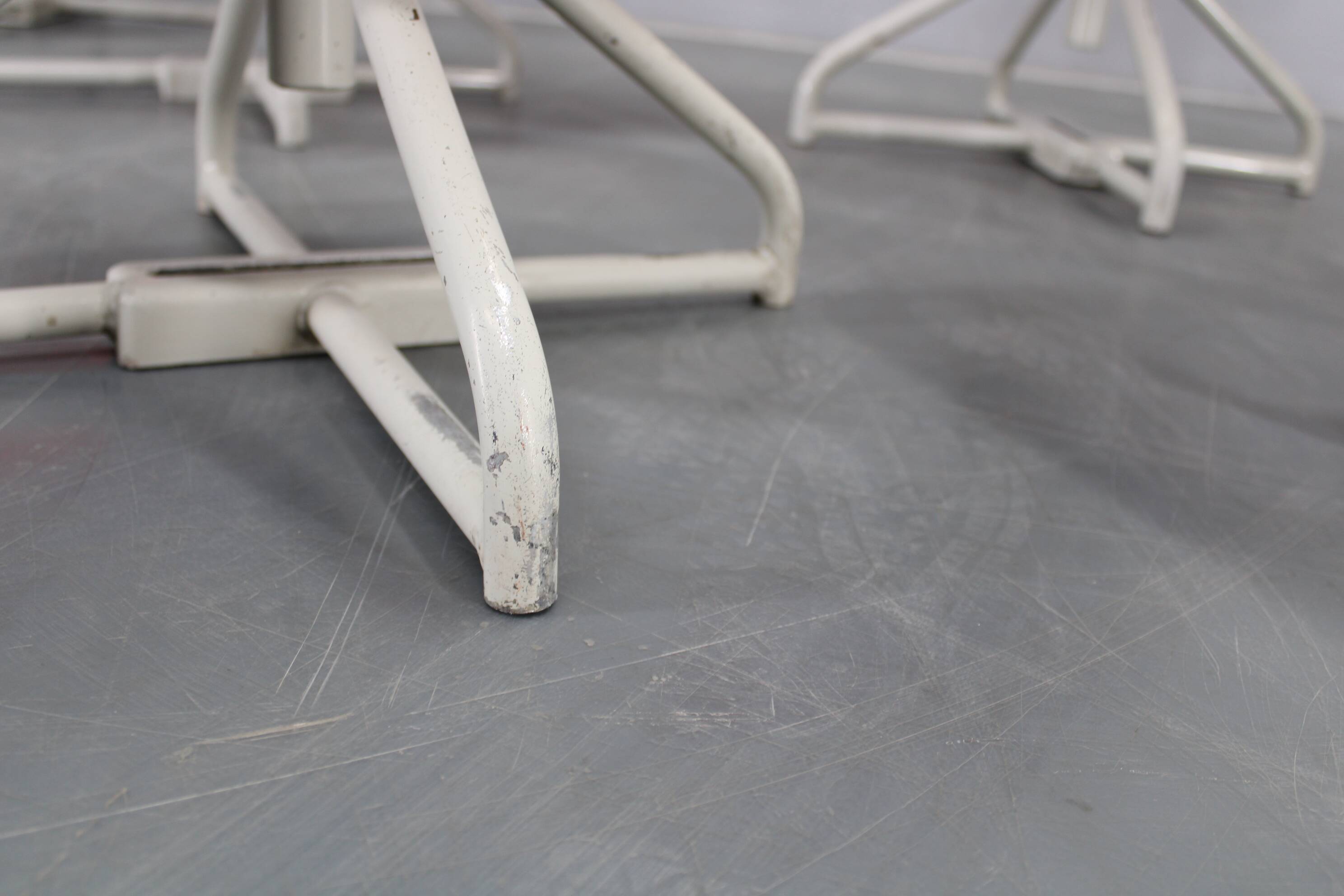 1960s Miroslav Navratil Set of Eight Fiberglass Chairs for Vertex, Czechosl