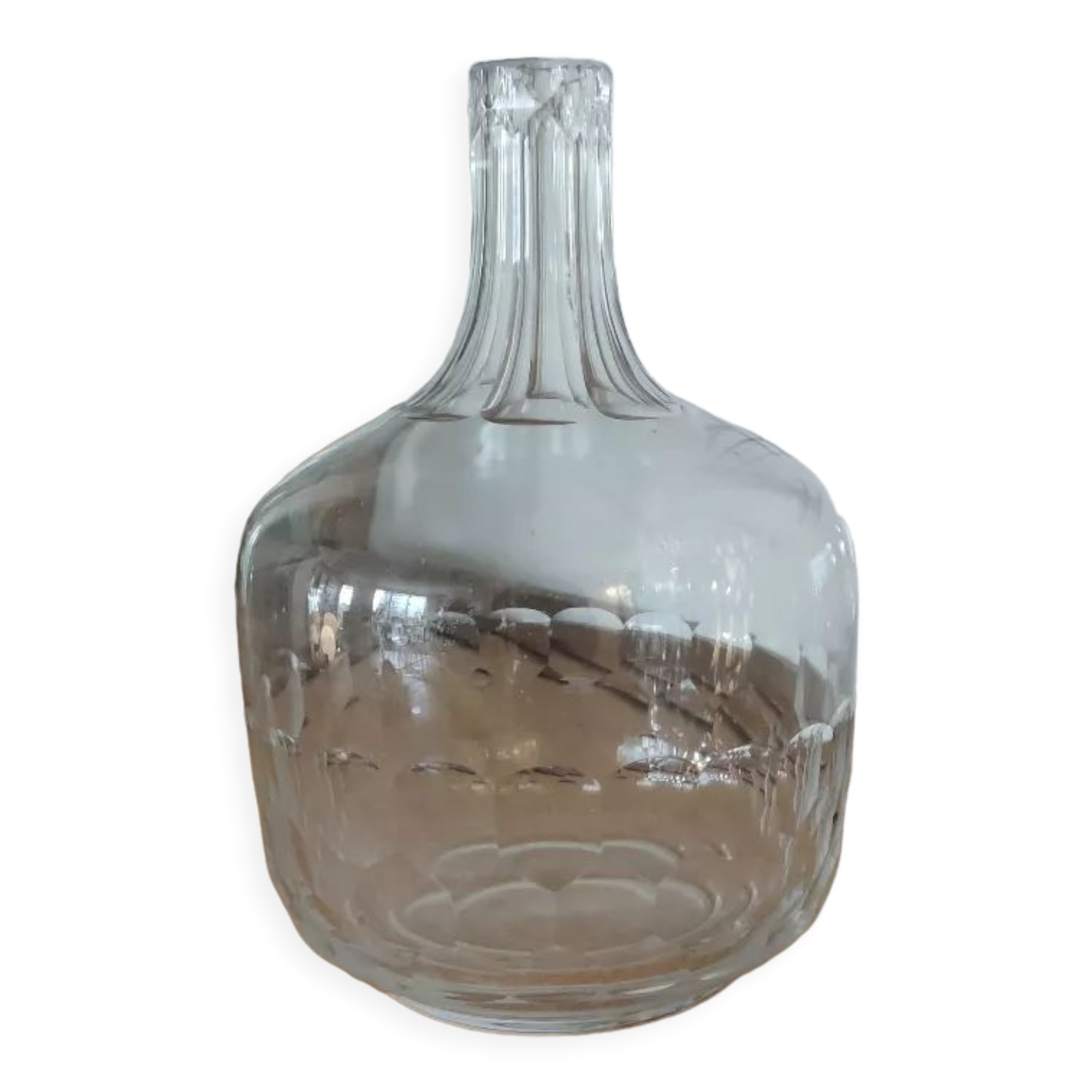 Ball carafe molded glass