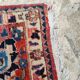Hand-knotted Persian Kashan carpet made of pure wool.