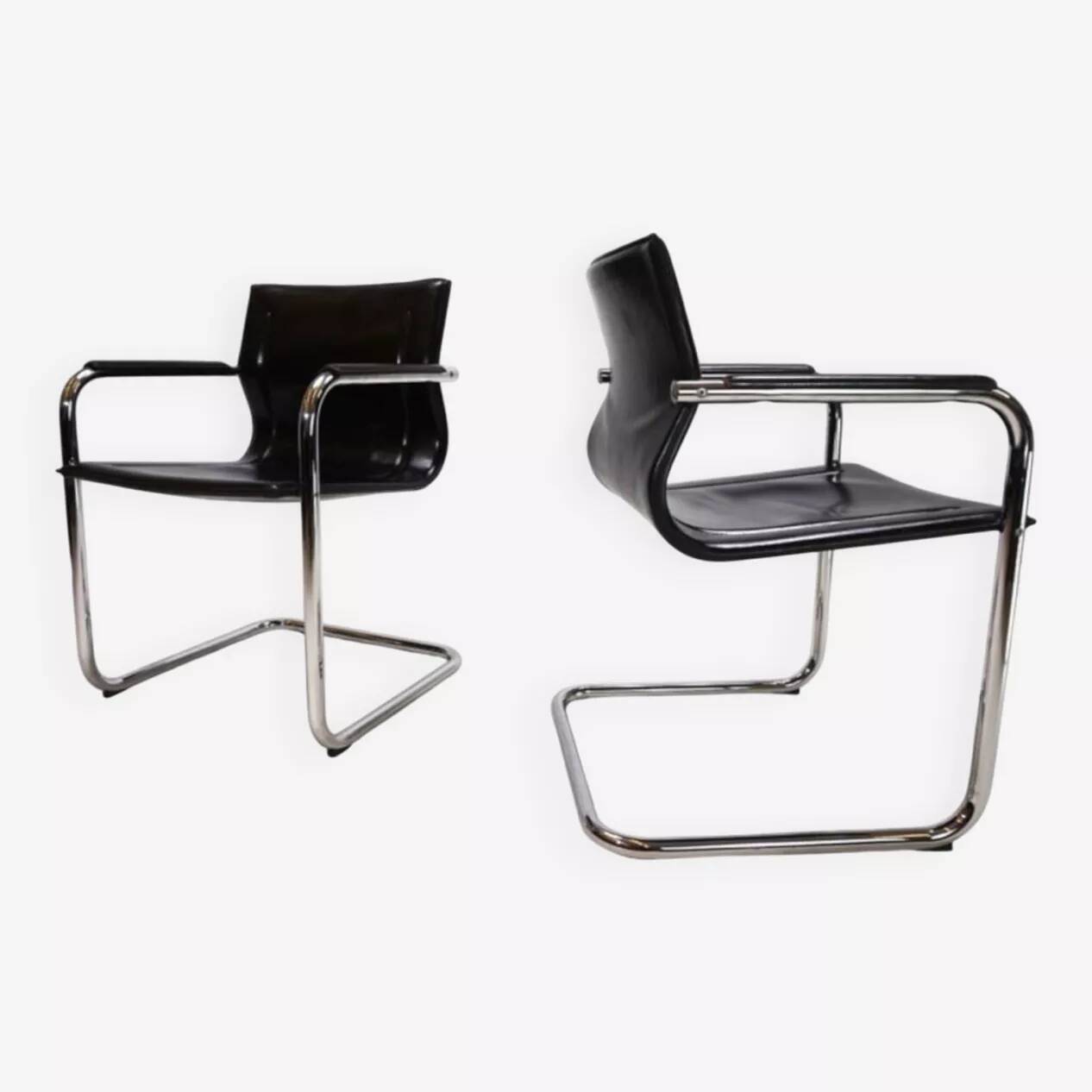 Matteo grassi mg15 cantilever armchairs - black leather