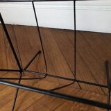 Tablet floor lamp and magazine holder with diabolo