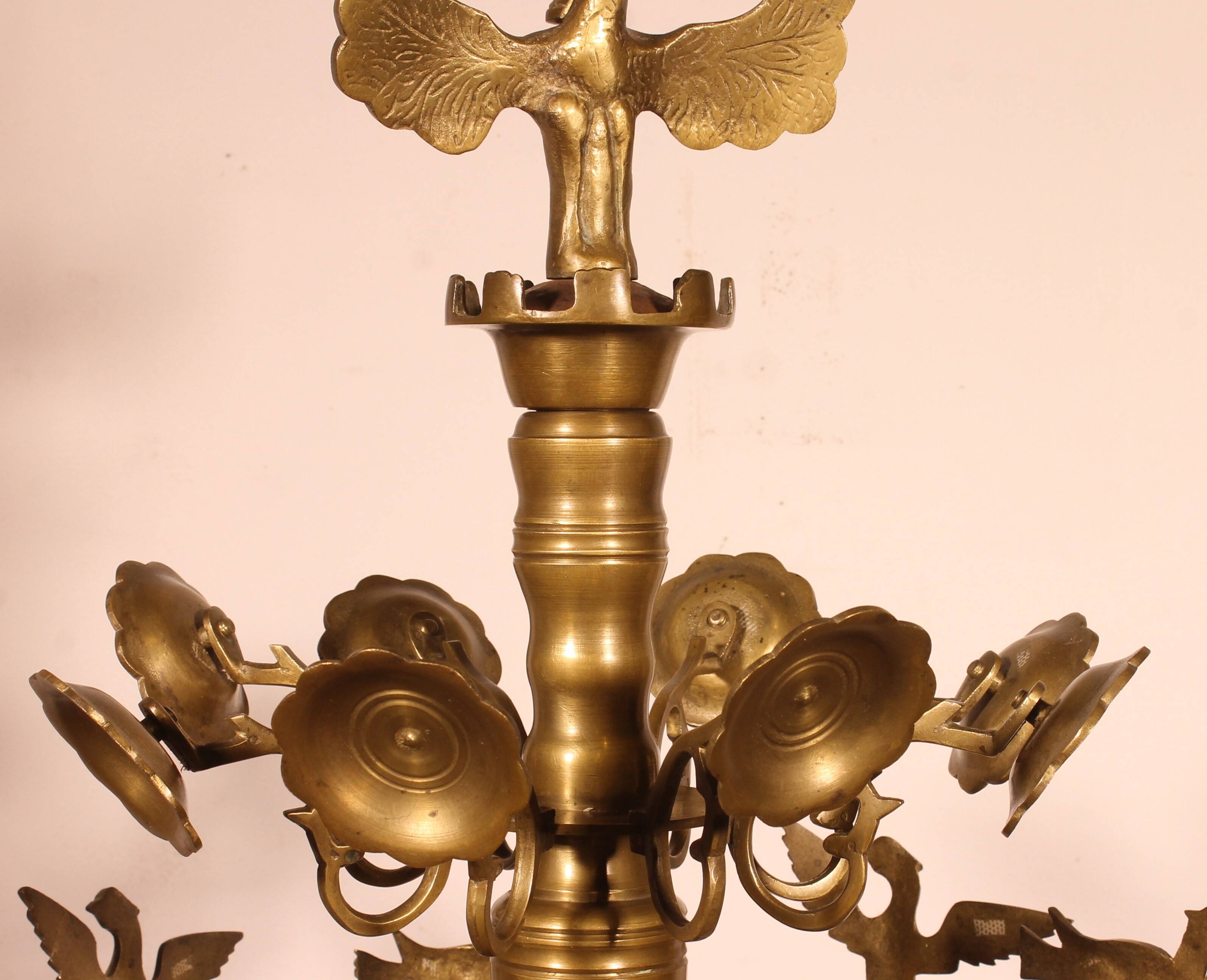 Bronze 8-Branch Chandelier Decorated with Birds