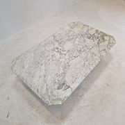 Table basse en marbre italien années 1970
