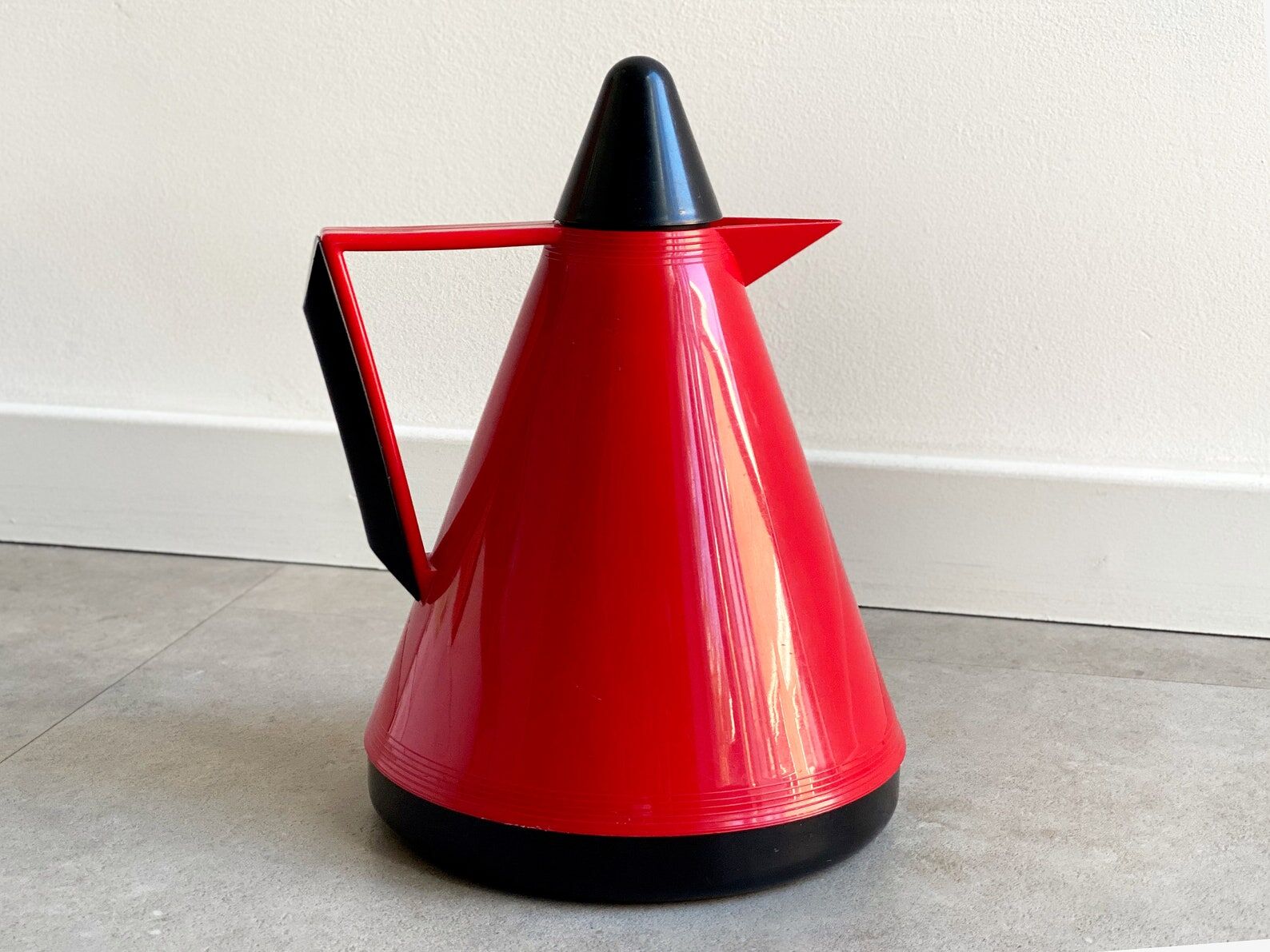 Vintage red post modern thermos by BMF, Memphis design