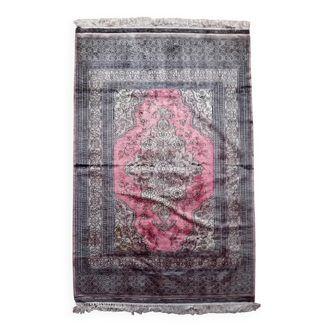 Handmade Pakistani Rug 194x125cm