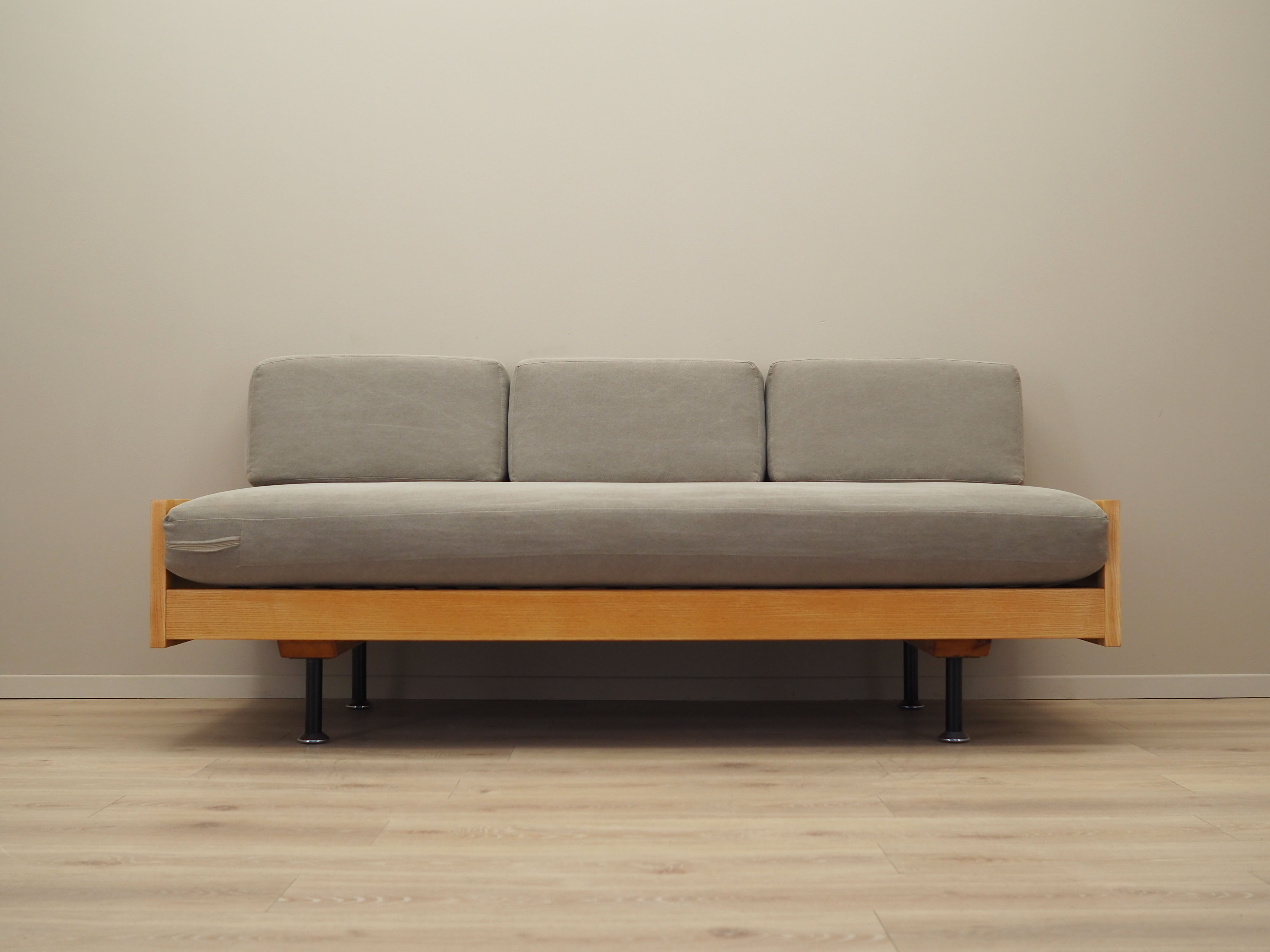 Ash wall sofa, Danish design, 1970s, production: Denmark