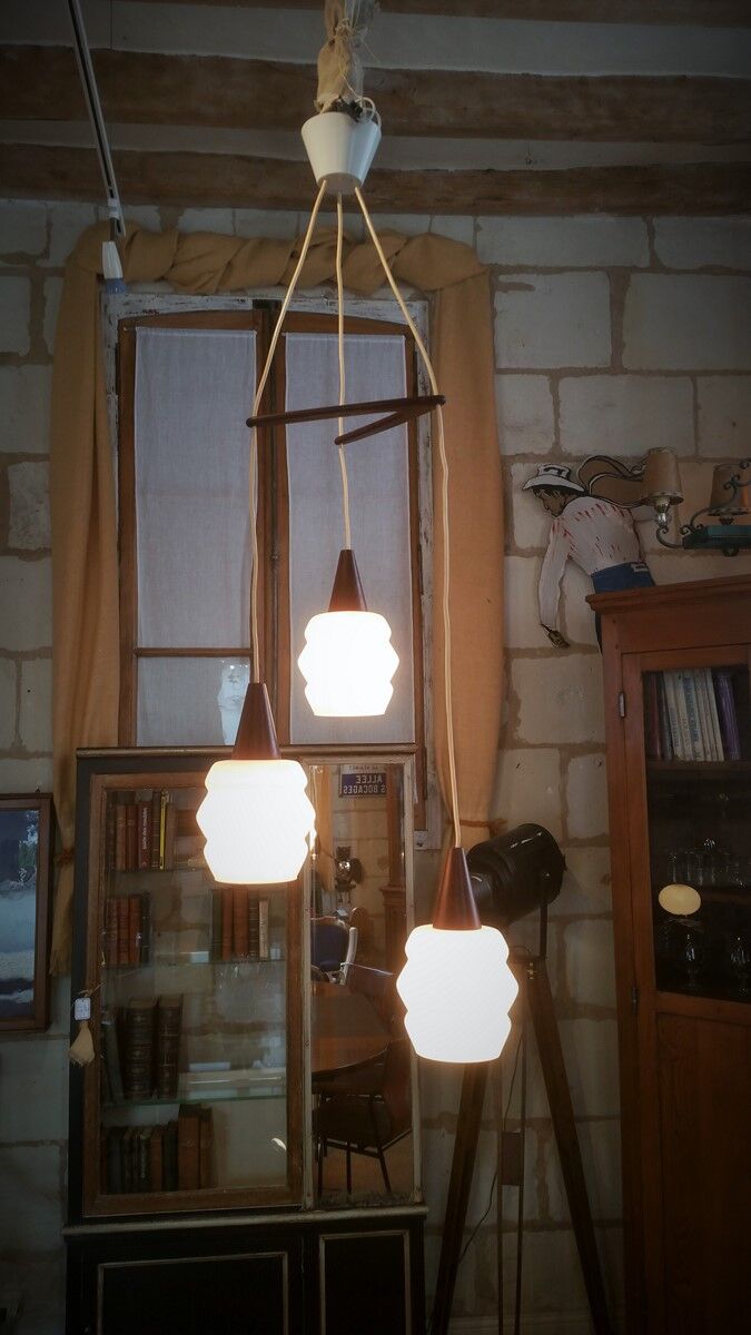 Scandinavian boomerang chandelier