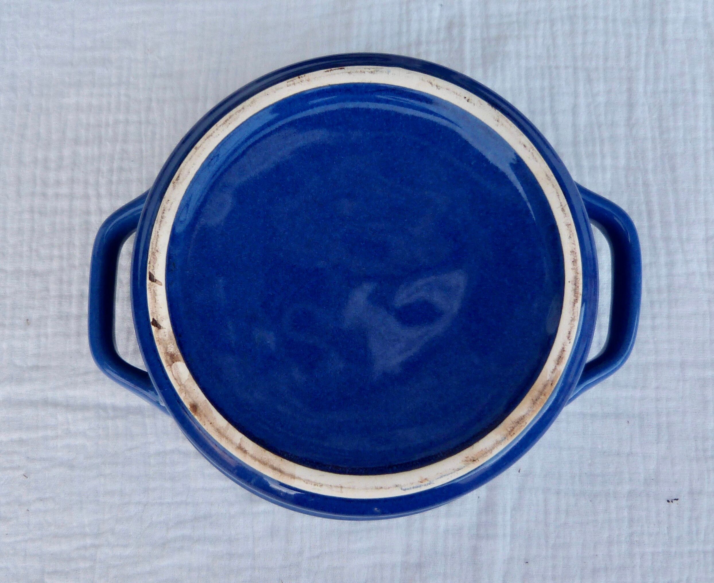 Blue and white ceramic oven dish