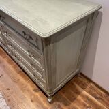 Shabby chic dresser