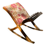 Rocking footrest