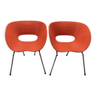 Duo de chaises  coque Tom Vac , oranges , design industriel , par Ron Arad