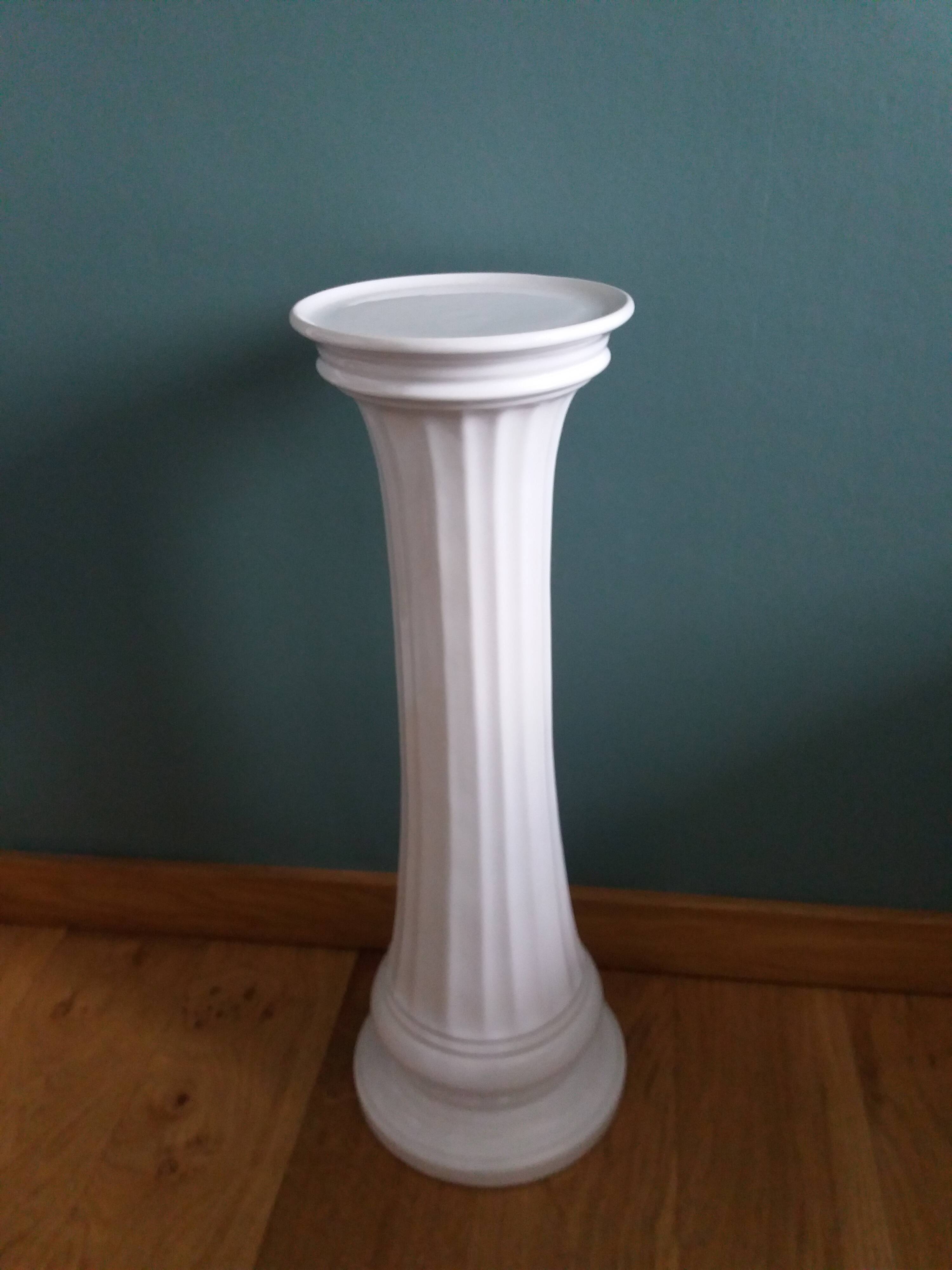 Ceramic column