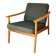 Fauteuil de style scandinave en bois clair et tissu vert foncé, vers 1960