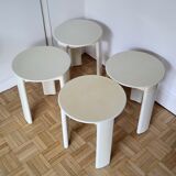 Tabouret blanc tripodes gedy, design by olaf von bohr