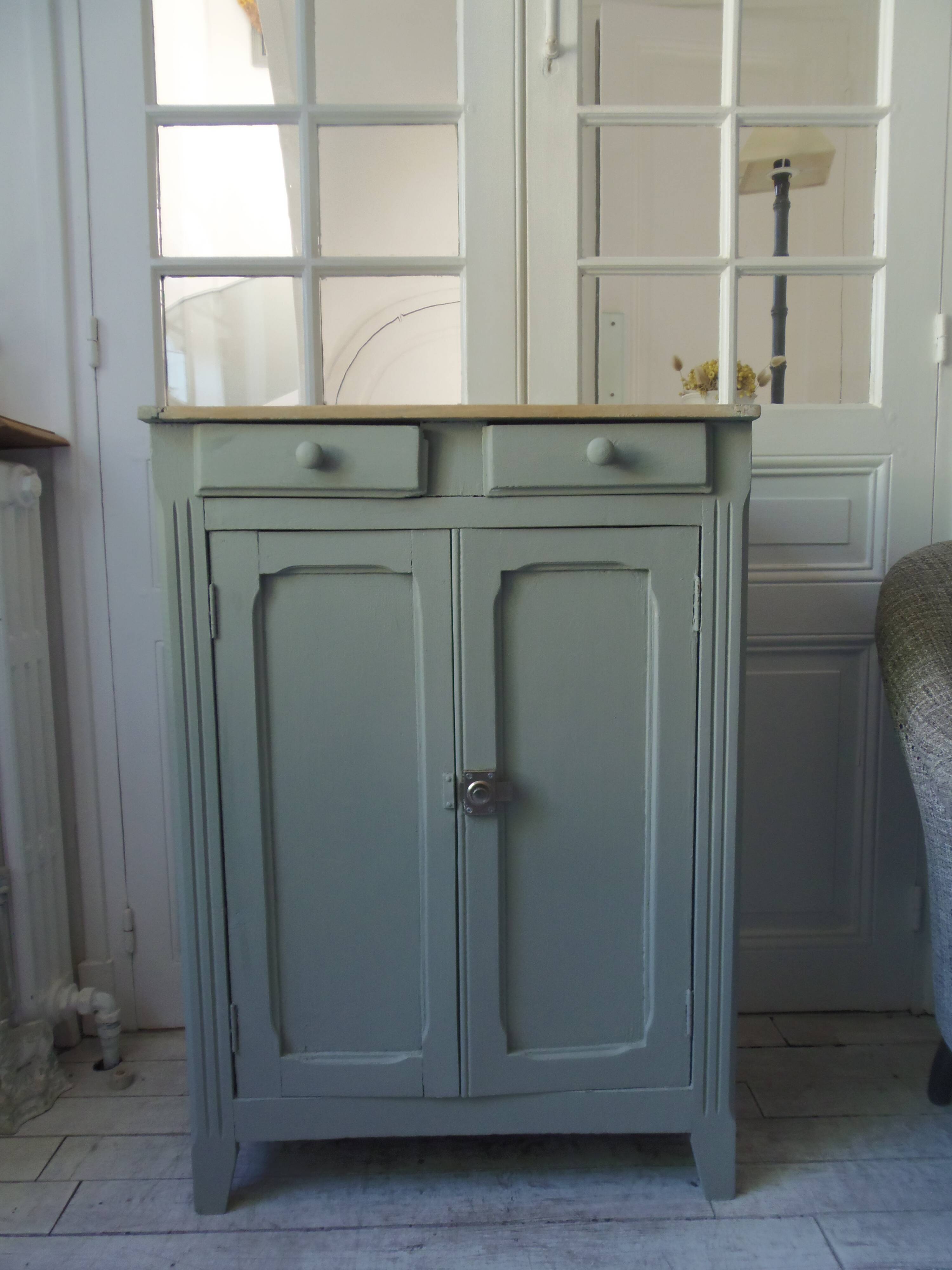 Small vintage Parisian sideboard with 2 doors and 2 drawers, enhanced in verdigris