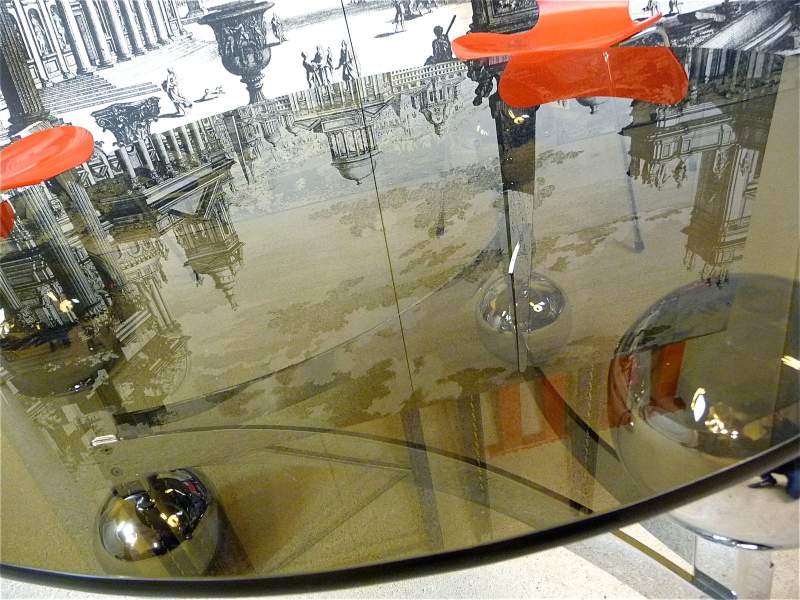 Space Age-style chromed steel round coffee table with glass top, 1960s