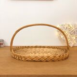 Natural wicker presentation basket