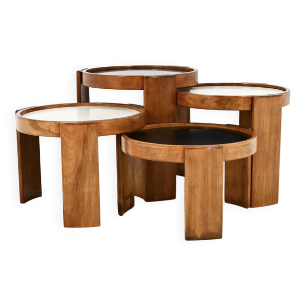 Tables gigognes modèle 780 de Gianfranco Frattini pour Cassina, années 1960
