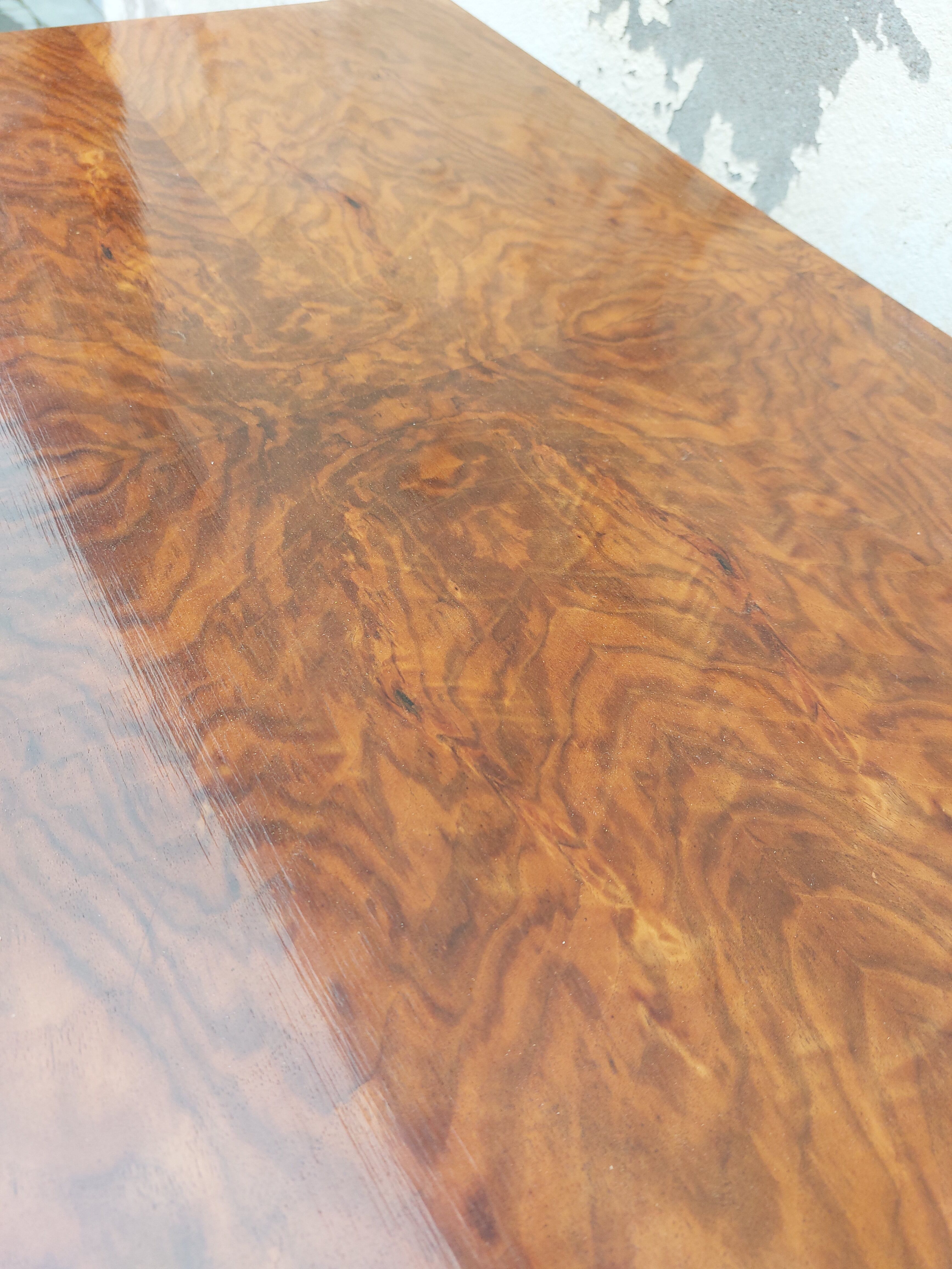 Art Deco period chest of drawers in walnut 1930