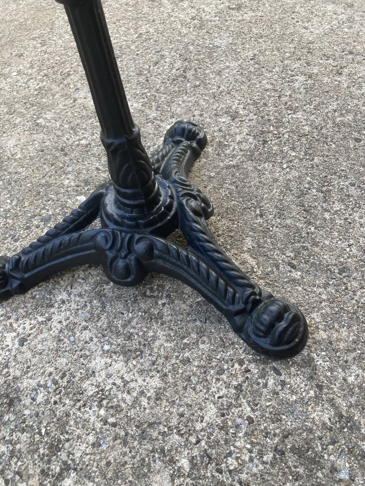 Bistro table