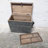 Tabouret caisse à outils en bois