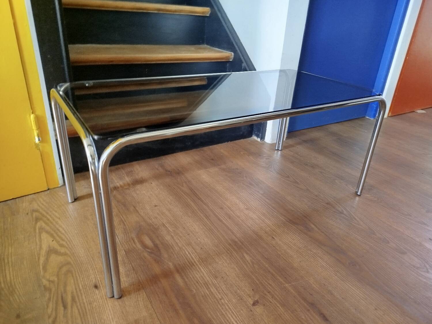 Italian design coffee table from the 70s