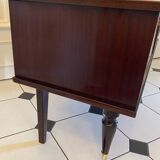 Scandinavian dressing table with triptych mirror