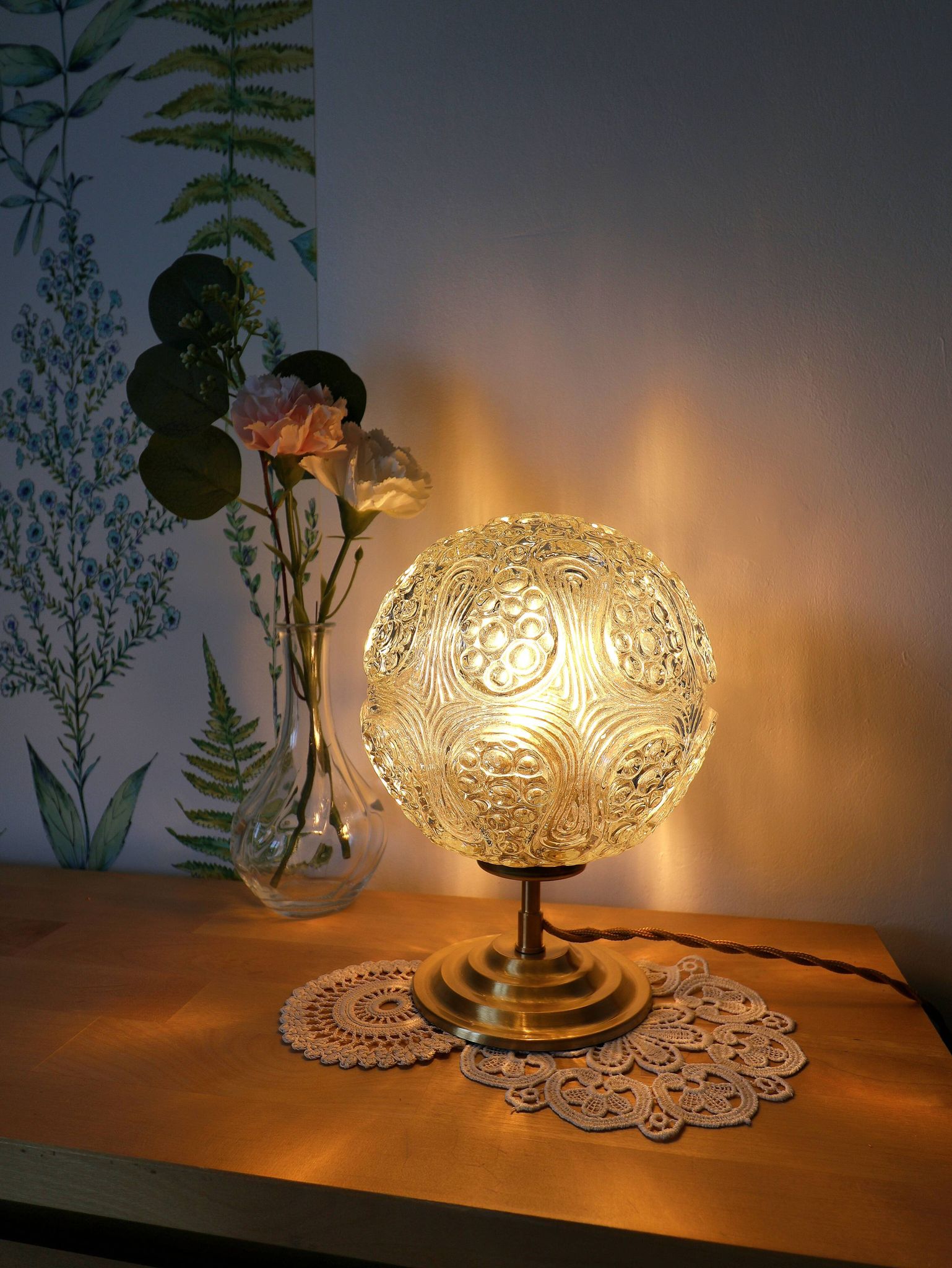 Lampe vintage en verre ambré texturé - style Space Age
