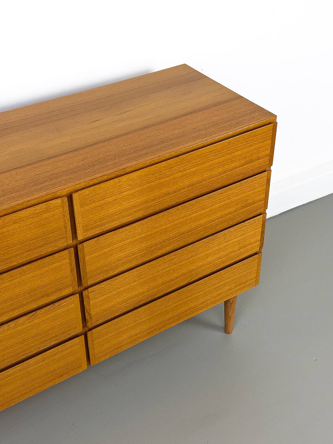 Commode danoise à 8 tiroirs en teck d'Omann Jun, 1970