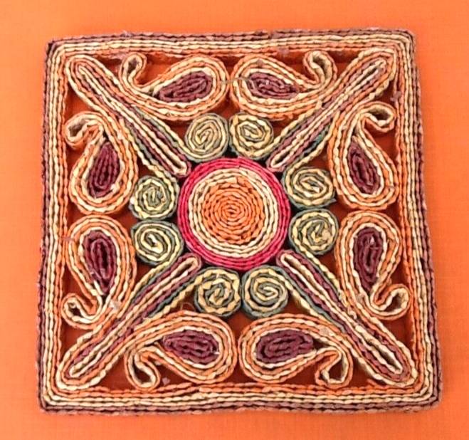 1970s multicolored raffia trivet square shape: