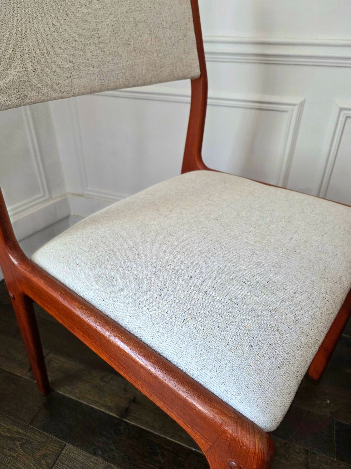 Set of 4 vintage teak and beige tweed chairs by Johannes Anderse