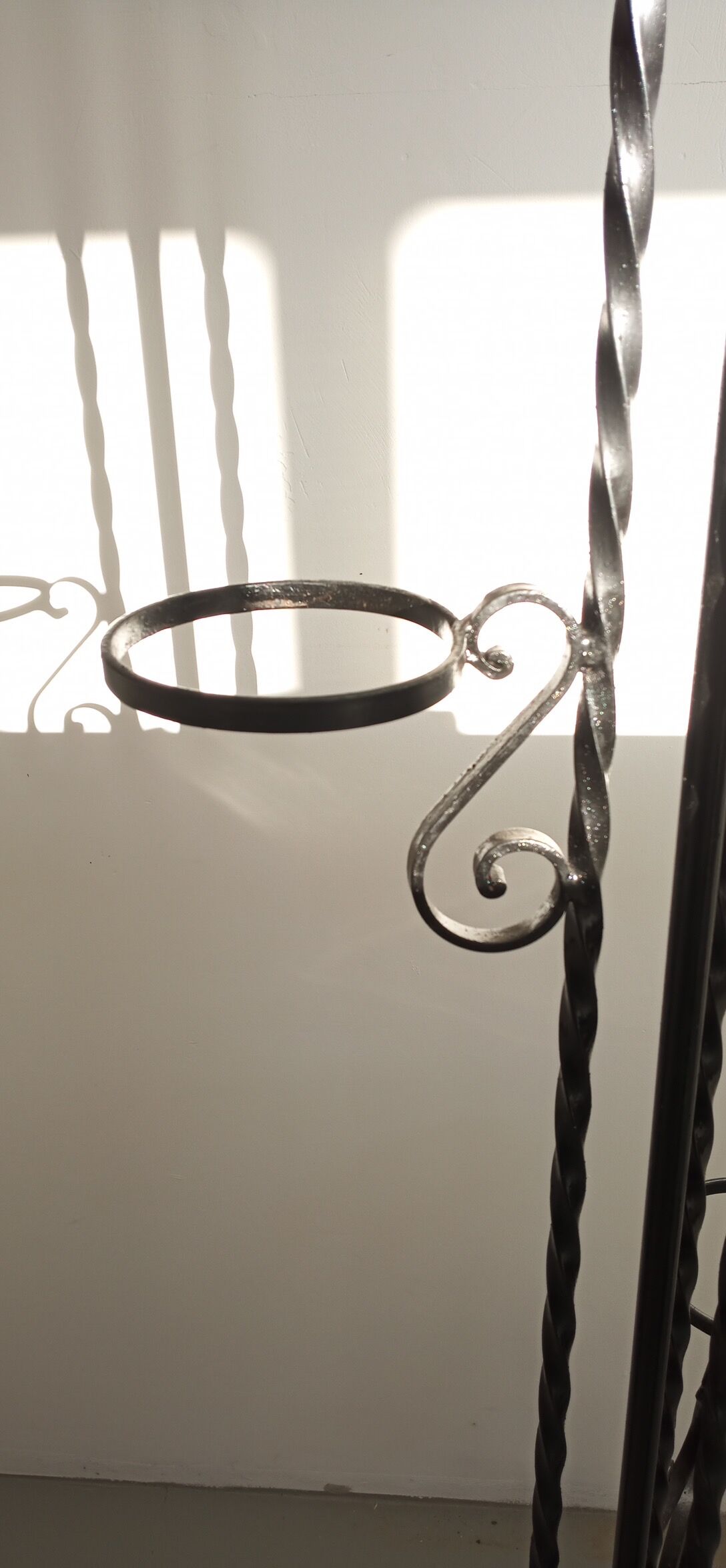 Twisted wrought iron floor lamp with plant holders from the 50s and 60s