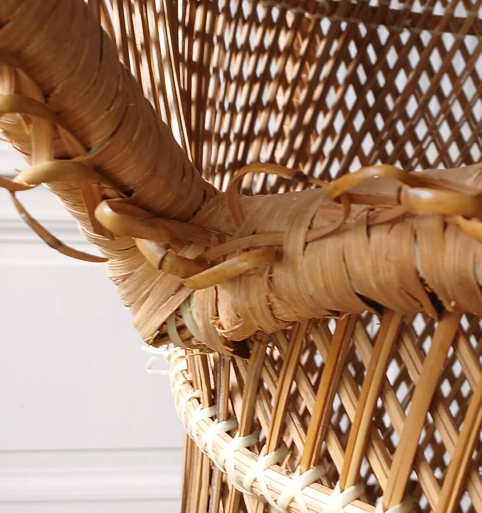 Emmanuelle Pomare adult armchair 1970