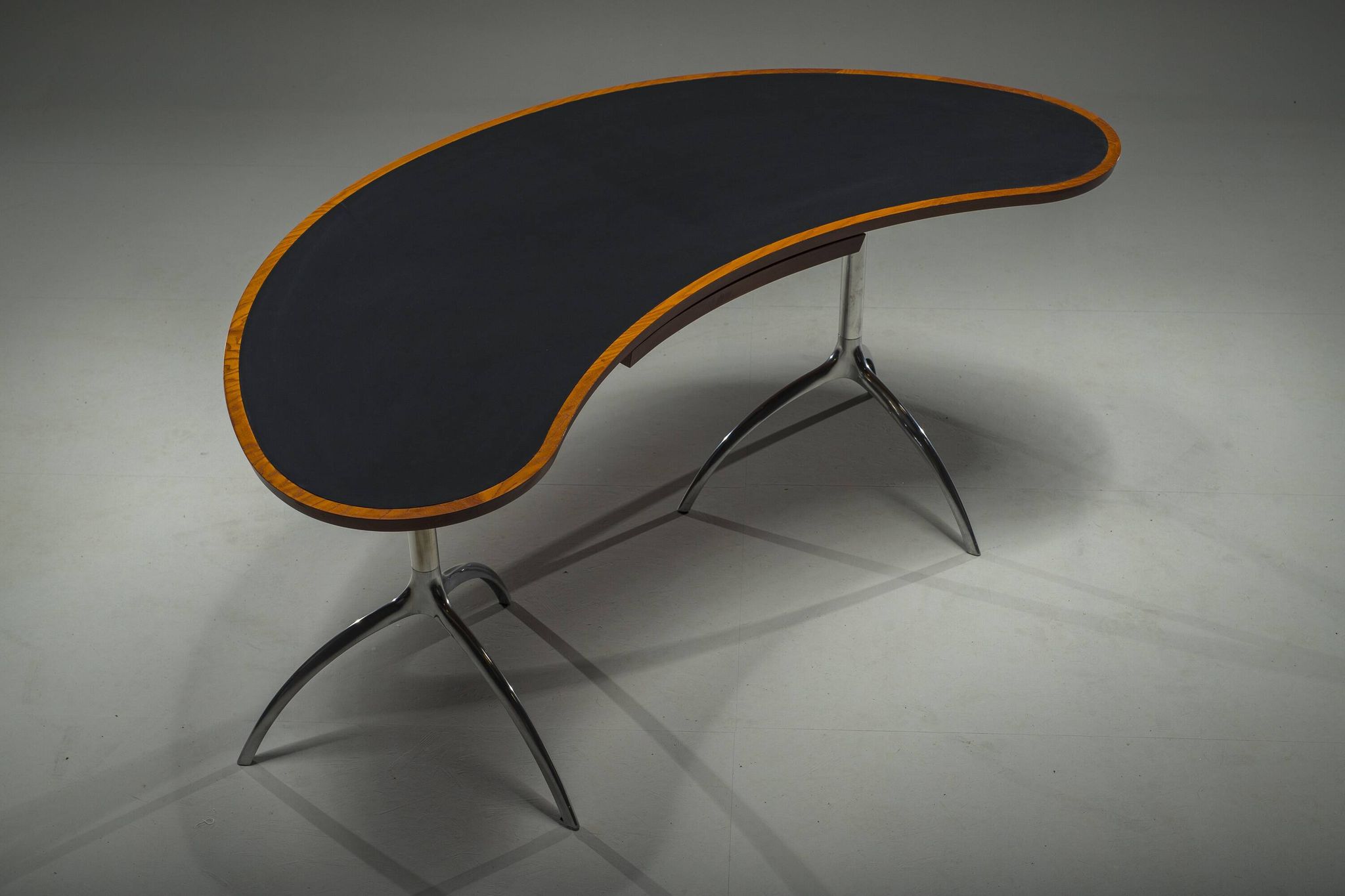 Model 909 Tree Table Desk attributed to Paolo Rizzatto for Alias, Italy, 20