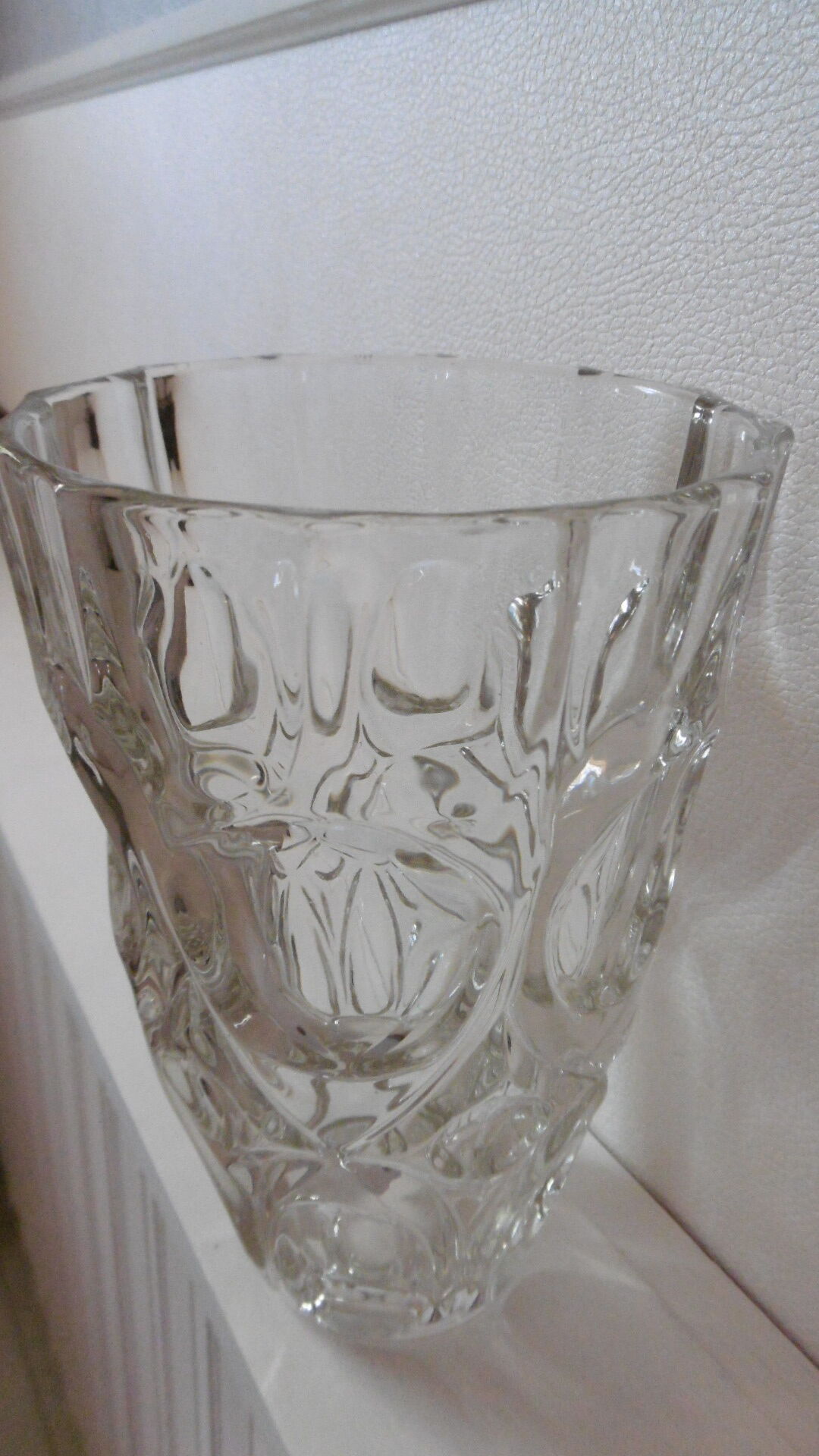 Transparent faceted crystal vase
