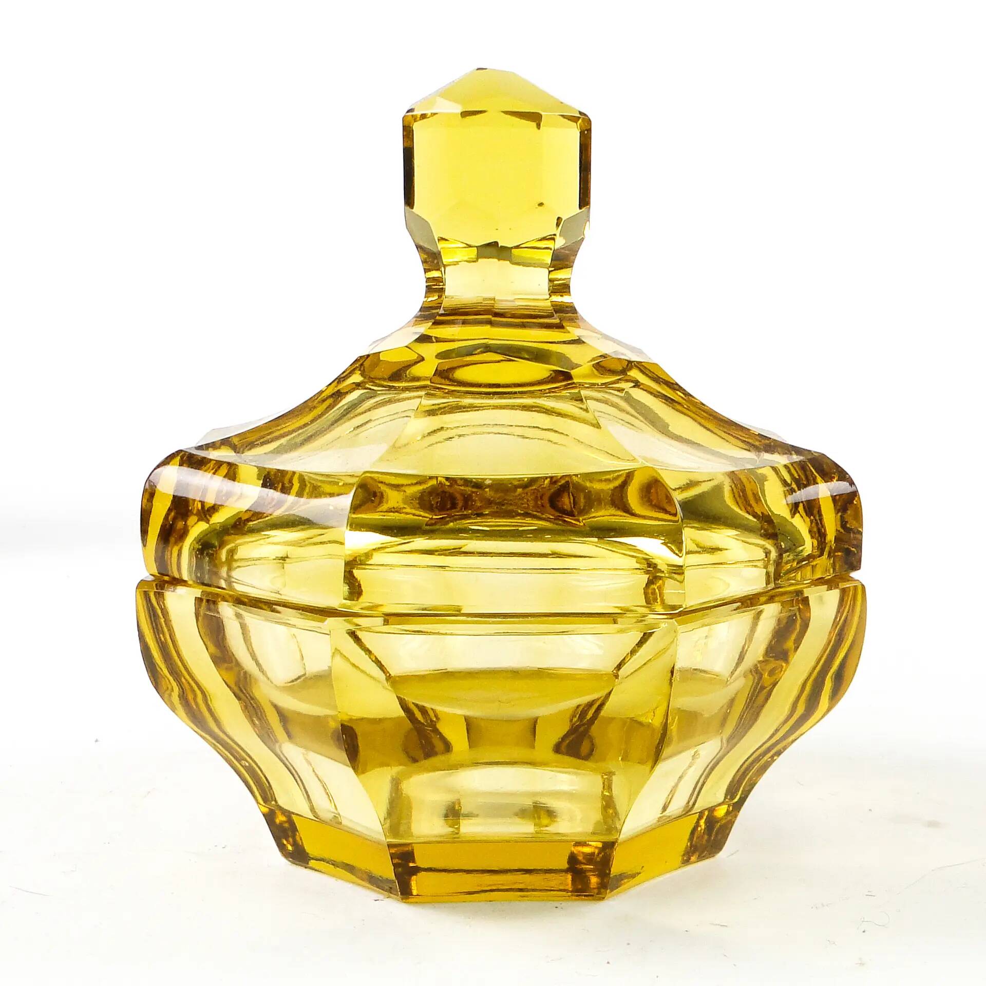 Art Deco bonbonniere, crystal, Moser, Czechoslovakia, 1930s