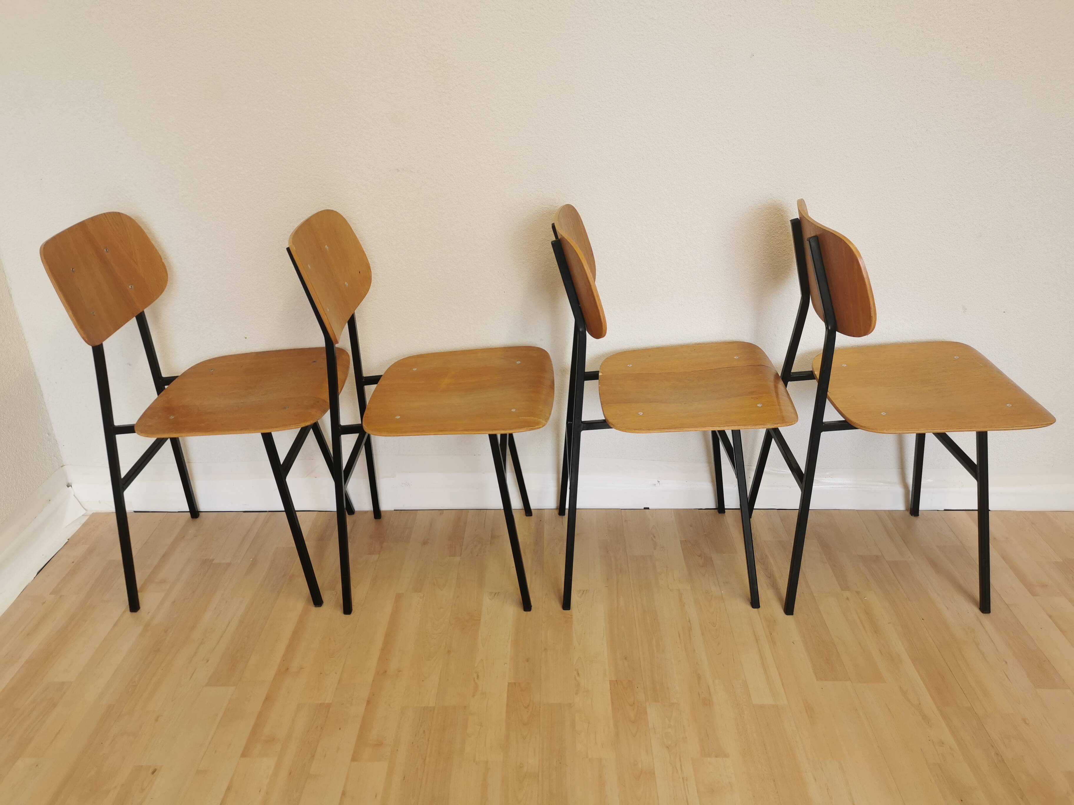 Set of 4 vintage school chairs / retro wooden dining chair with metal base / stol kamnik yugoslavia