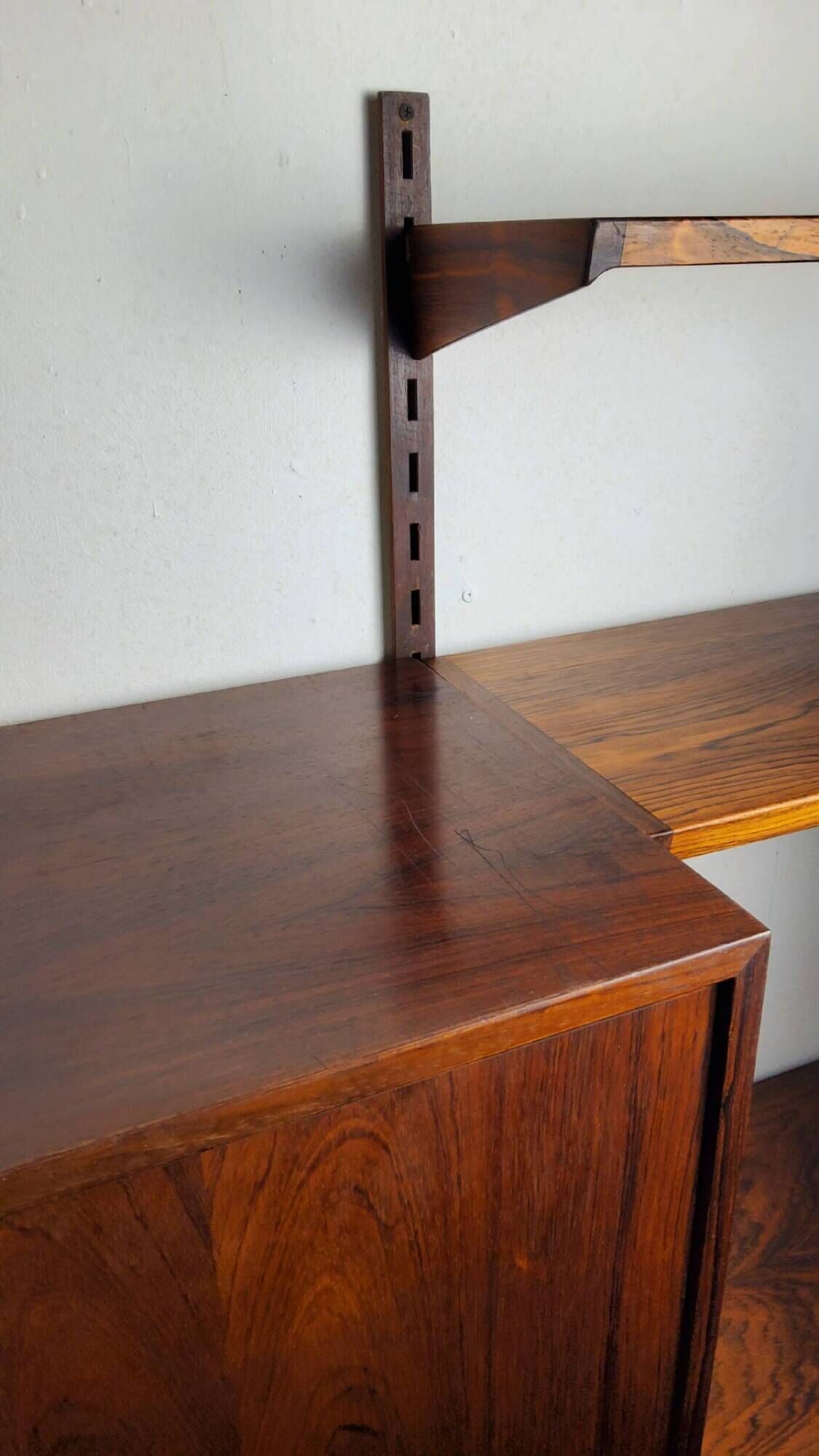 Etagere secrétaire mural scandinave en bois Design Kai Kristiansen