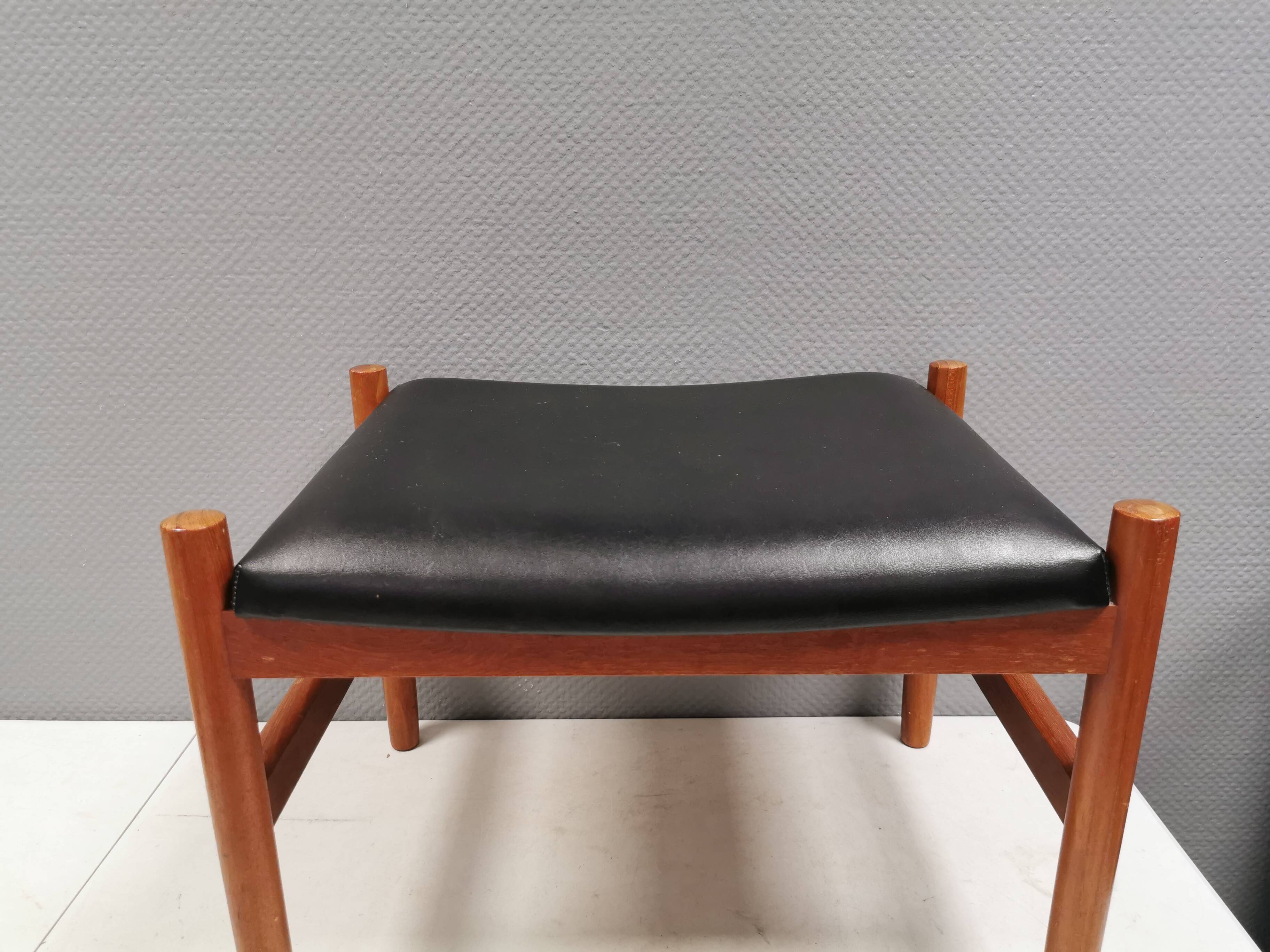 Danish Teak Footstool, Black Skai Leather, 1960s Spøttrup Design