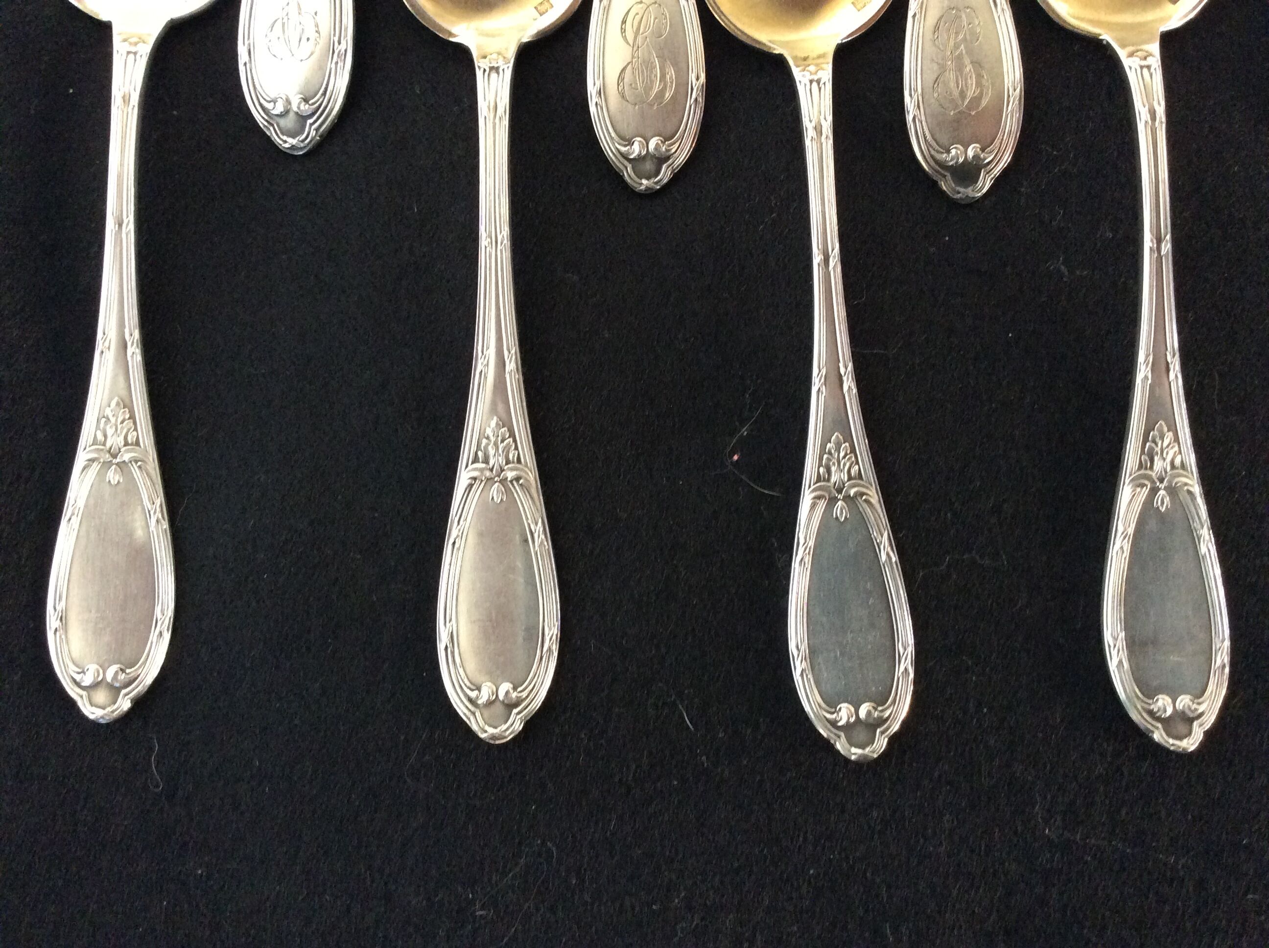 12 silver metal spoons, ice spoons