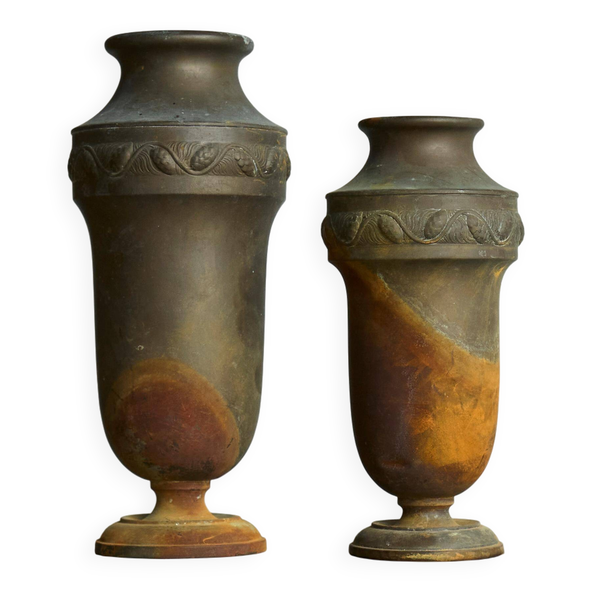 Pair of Art Deco vases in patinated metal