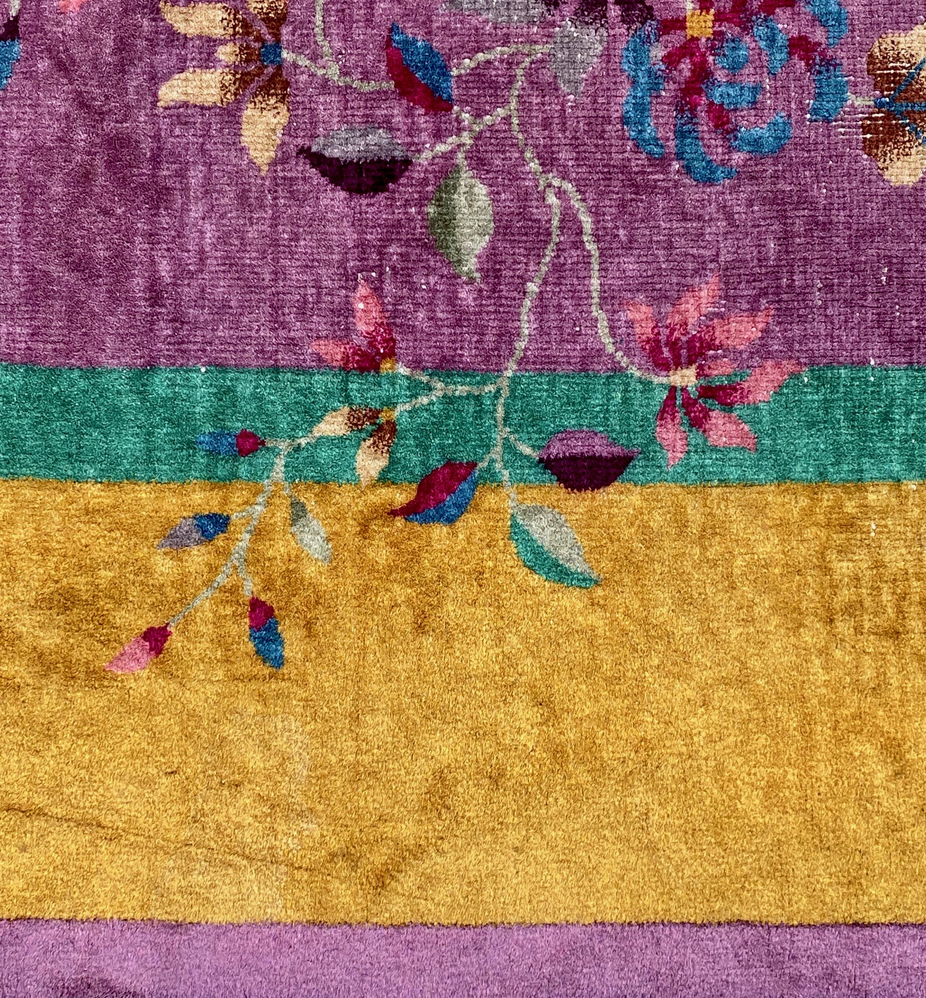 Chinese carpet in pure wool. Old 1920 . 272cm x 342cm