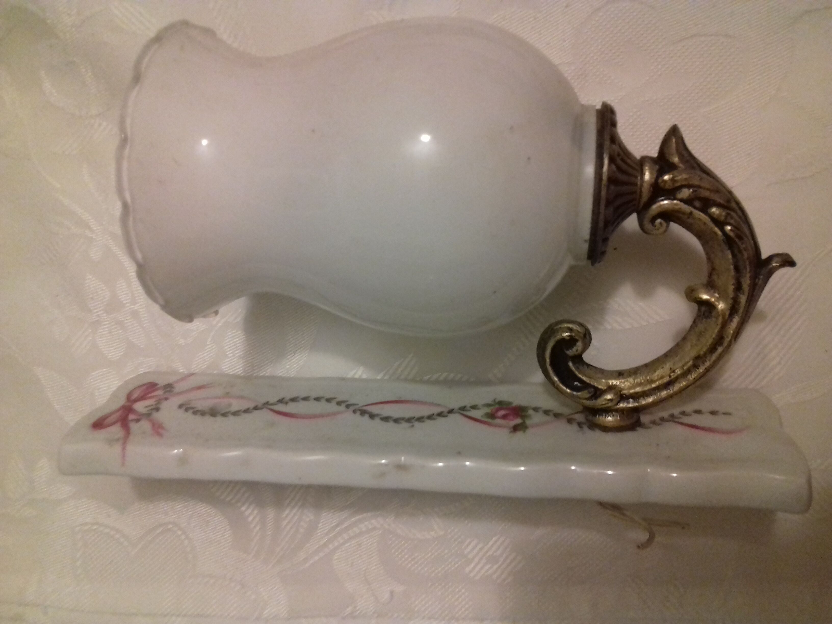 Porcelain wall light