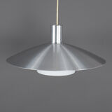 Suspension en métal design danois avec verre à lait, années 1980