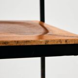 Chaise en teck sur base en métal