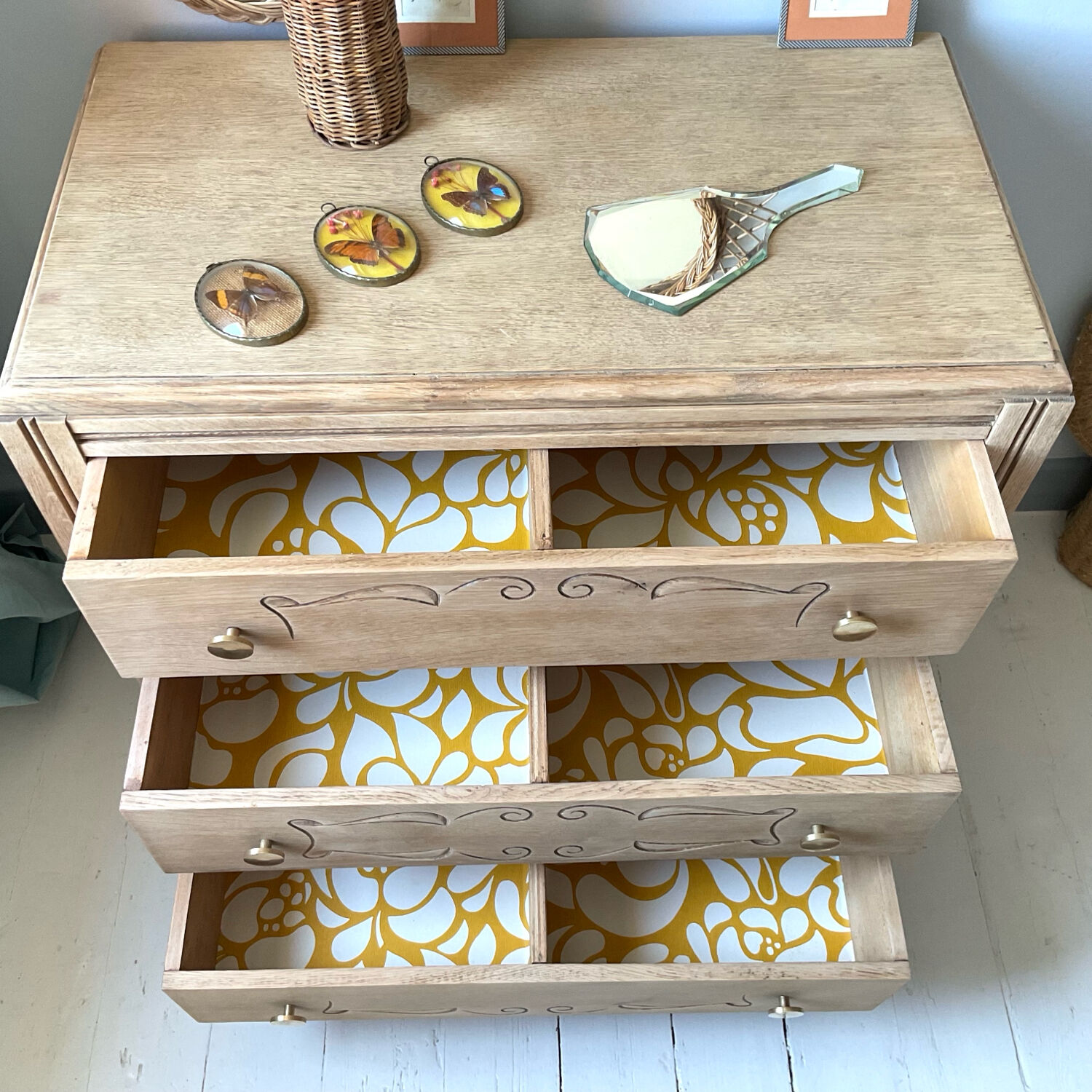 Art Deco Chest of Drawers