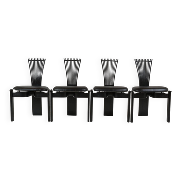 Set of 4 dining chairs "Totem" by Torstein Nilsen