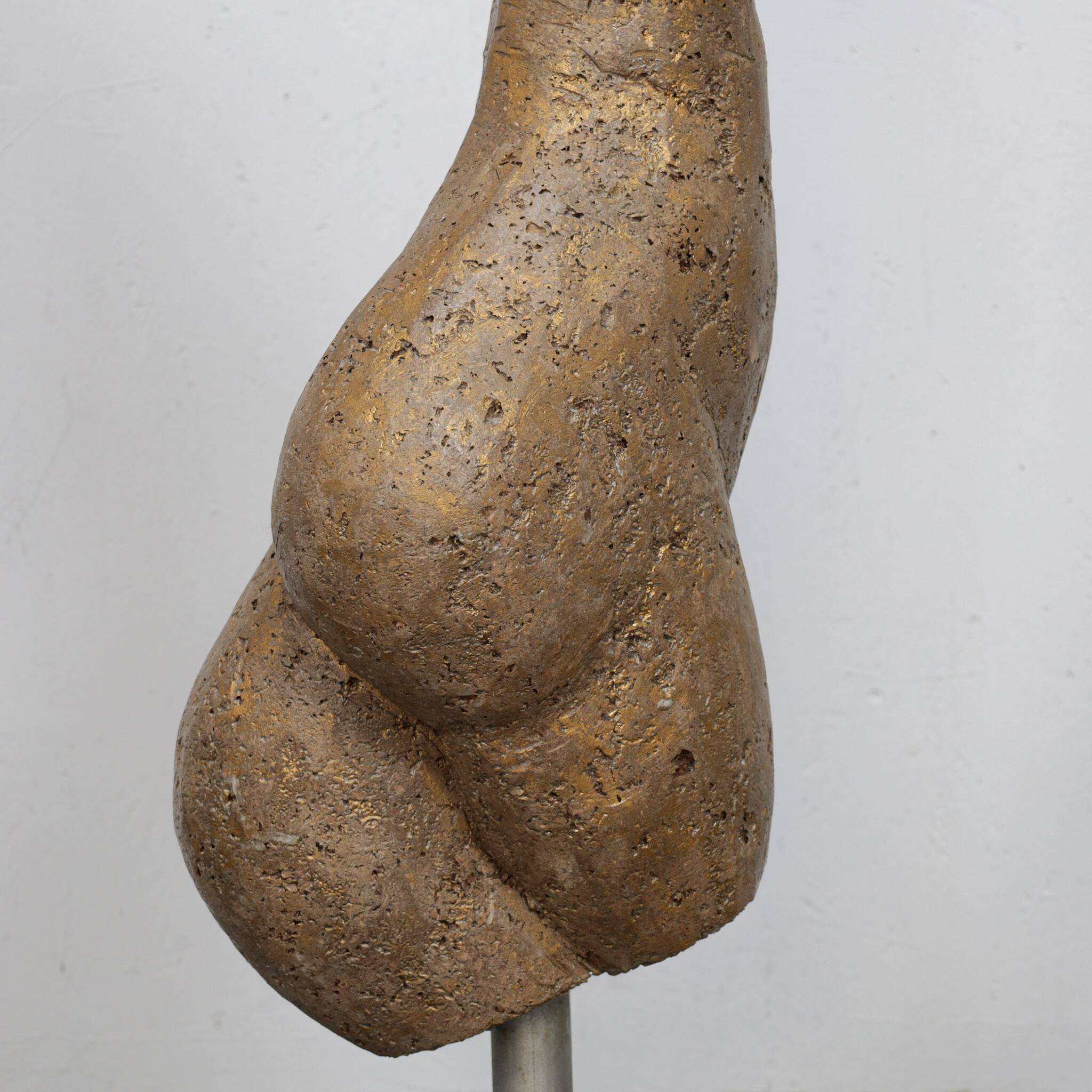 Europsyche-Button (Europsyche-Knoop) unique sculpture by Chris Overvelde