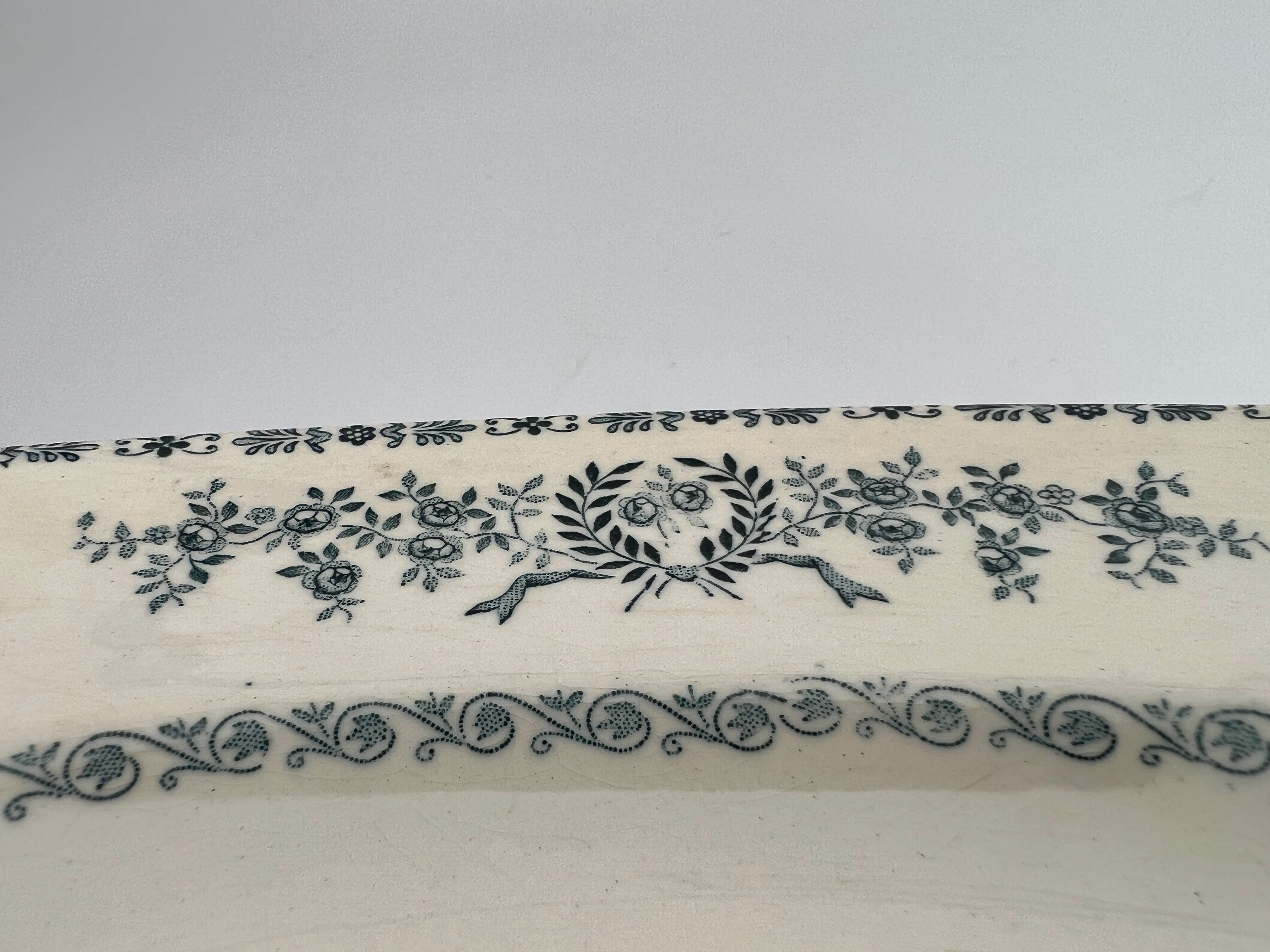 Oval dish early 1900